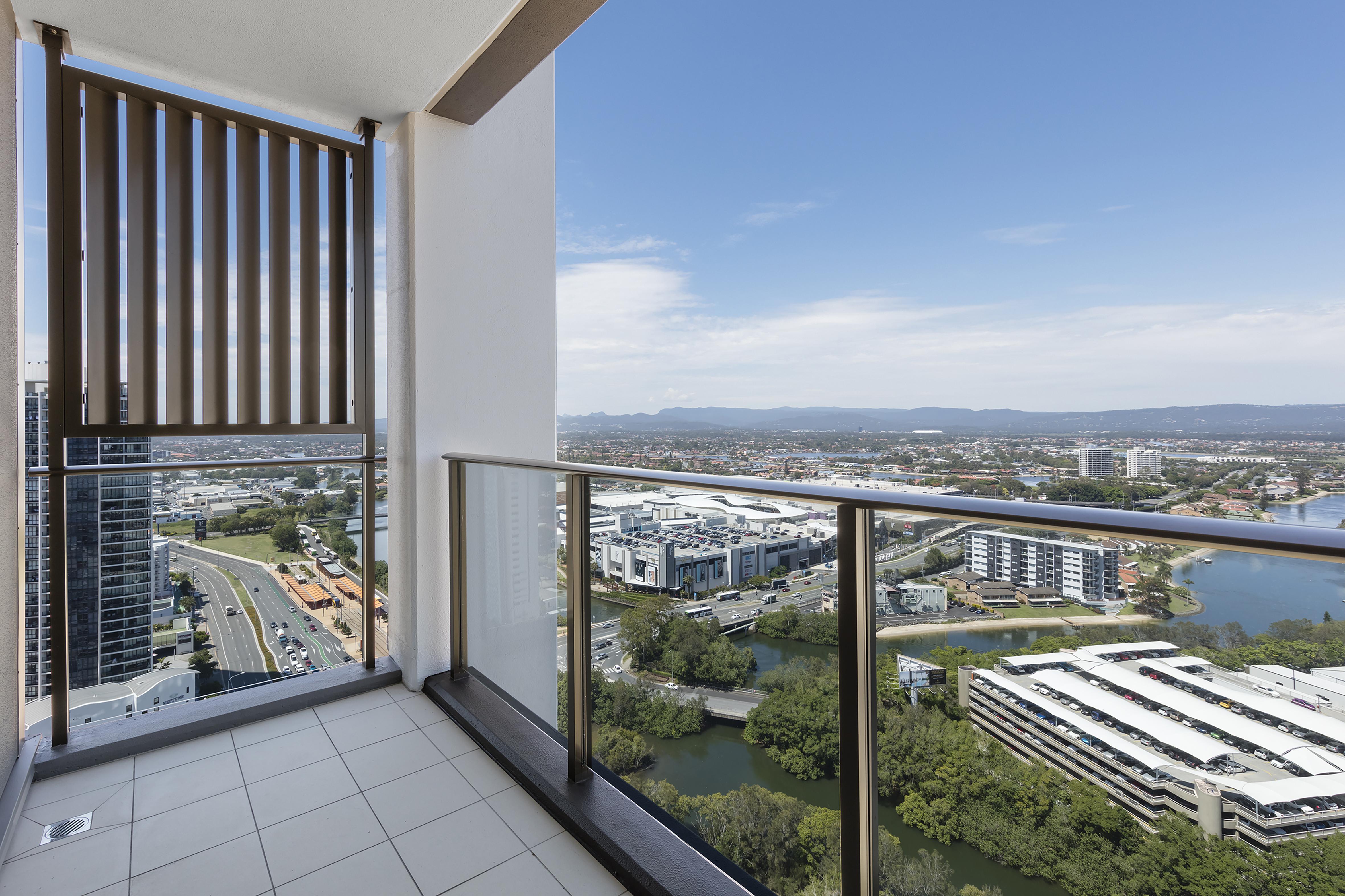 Avani Broadbeach Residences Gold Coast Exterior photo